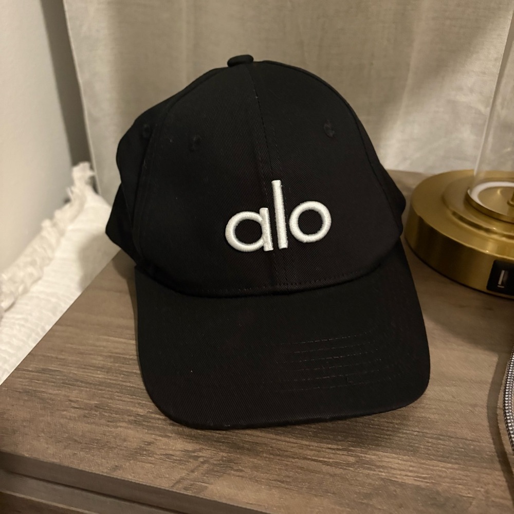 ALO Yoga Black Cap